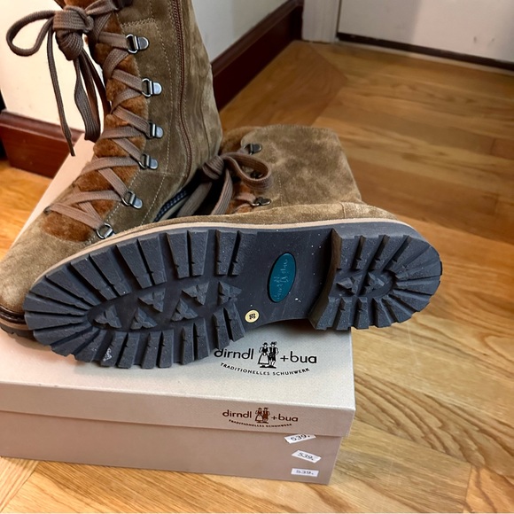 Dirndl and Bua warm faux fur suede snow boots. 39 - Picture 7 of 8